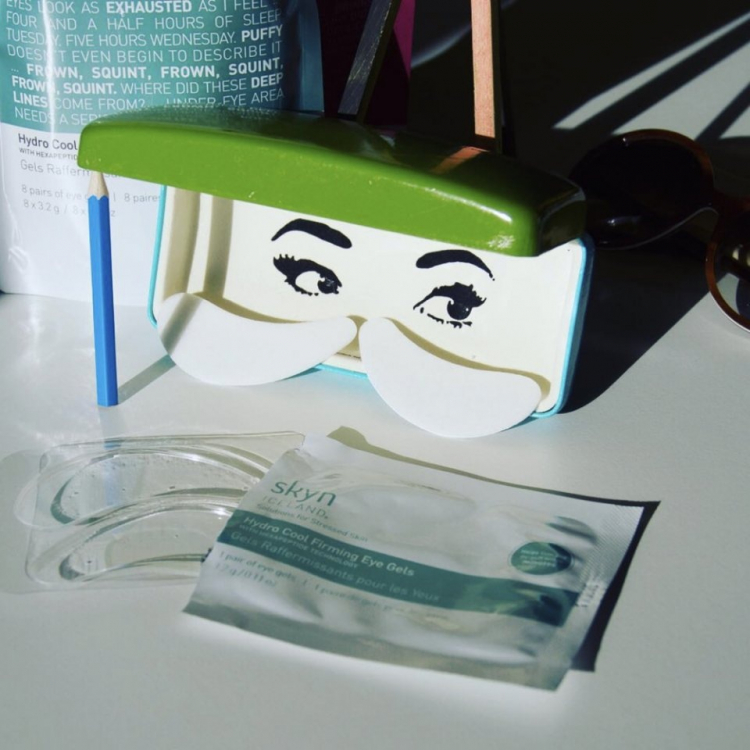 SKYN ICELAND Патчи для кожи вокруг глаз/ Hydro Cool Firming Eye Gels, 8 пар