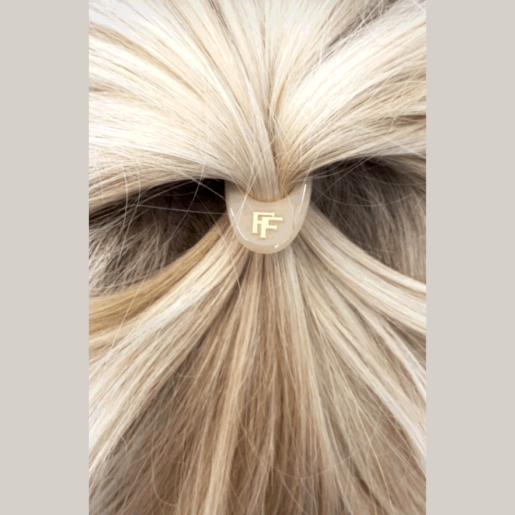 FIONA FRANCHIMON (№1 HAIRPIN), Шпильки светло-бежевого цвета (набор из 3 шпилек)