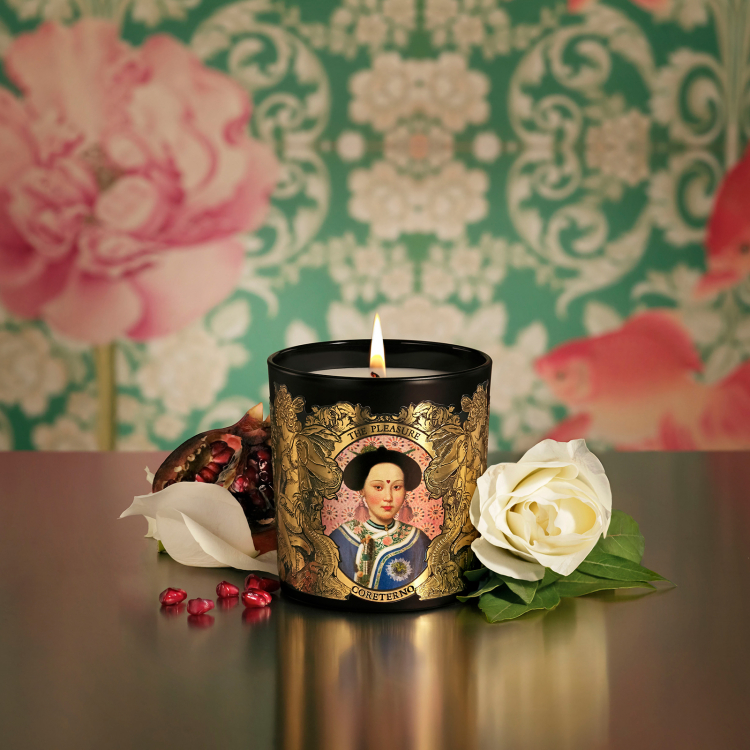 CORETERNO, Свеча ароматизированная, 240 г, The Pleasure