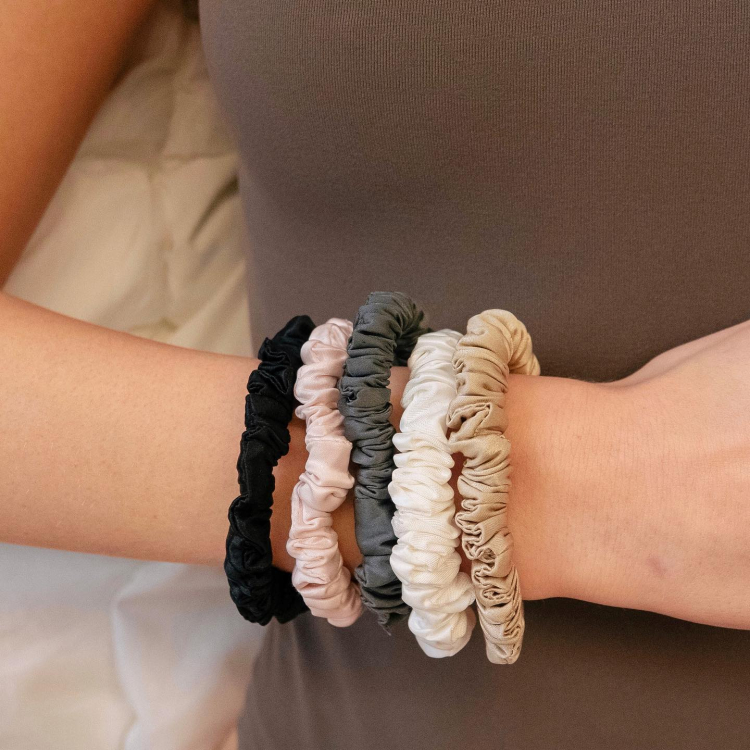 ASSORO, Шелковая резинка для волос, размер XS, цвет (нюд)