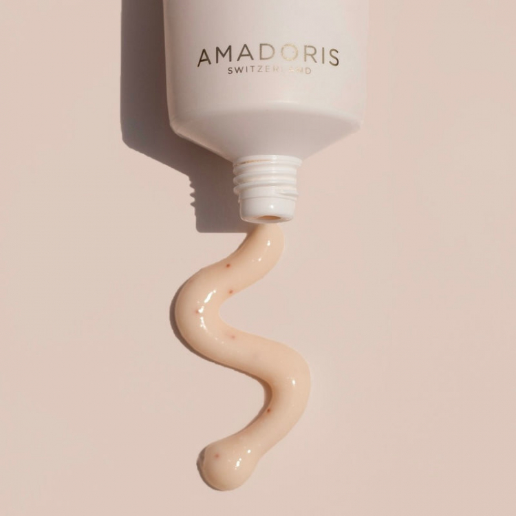 AMADORIS Авторский мягкий скраб - маска для всех типов кожи 120 мл, The signature soft scrub